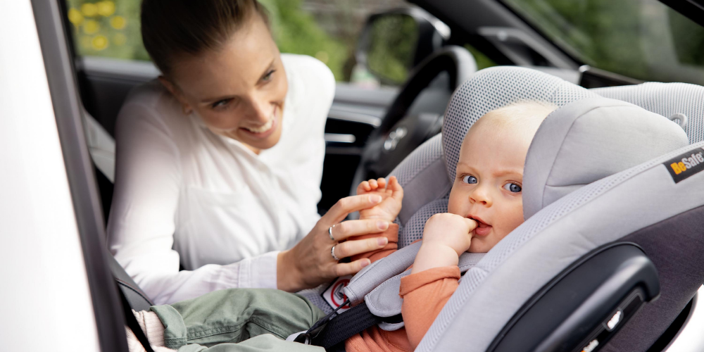 kalender Bedenk eetlust BeSafe Stretch: de veiligste autostoel tegen de rijrichting van baby tot 7  jaar - Babymatters